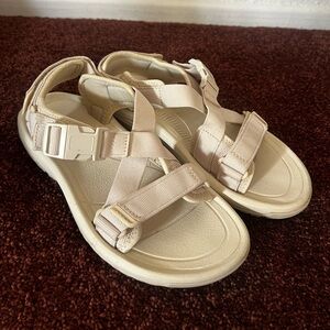 Teva Hurricane Verge Sandal